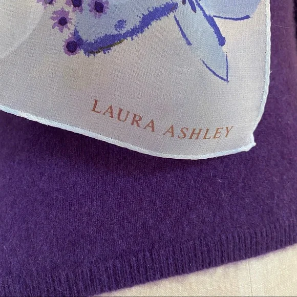 Laura Ashley silk georgette floral oblong scarf - Picture 4 of 5